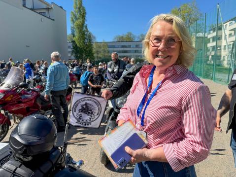 Vaasan Keskuskoulun rehtori Pernilla Nylund oli erittäin tyytyväinen MKKV:n vierailusta.