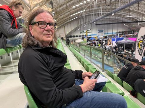 Pekka Matilainen Kuopion Mp-näyttelyn haastattelussa 2026.