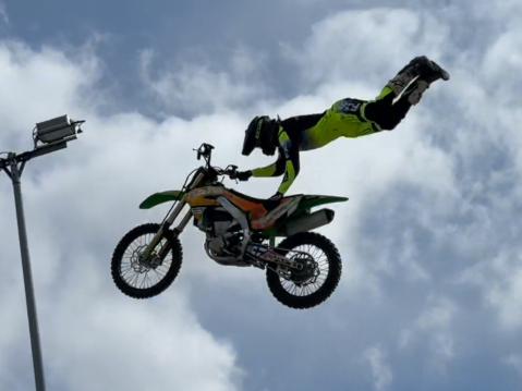 Perus Seat grab by Nurmela.