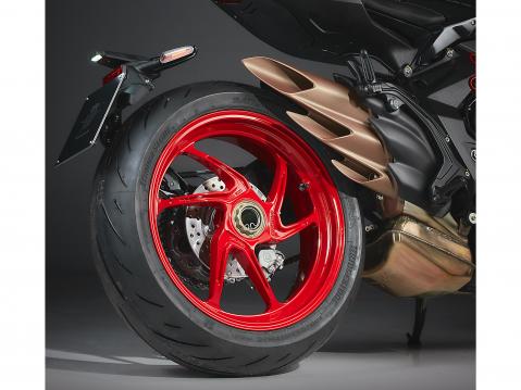 MV Agusta Brutale 800.