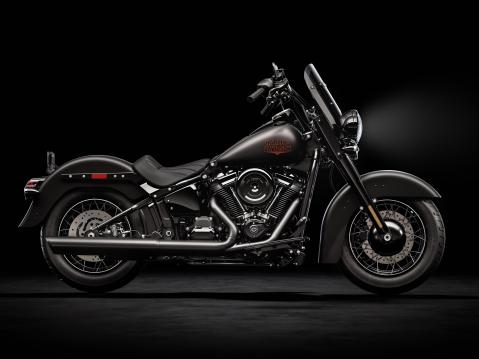Harley-Davidson Deadwood 2026.
