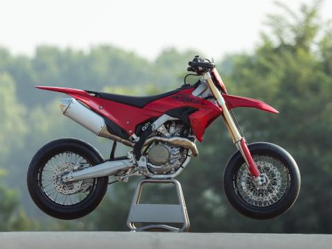 Ducati Desmo450 SM supermoto.