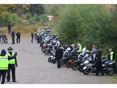 ...runsaasti väkeä.