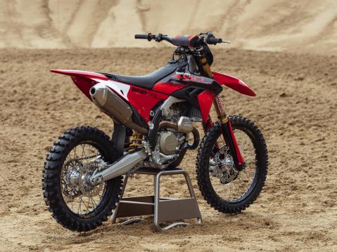 Ducati Desmo450 MX Factory.