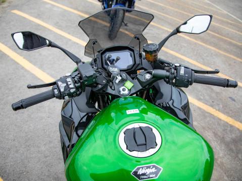 Kawasaki Ninja 1100SX SE. Kuva Antti Tuomela.