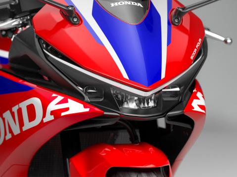 Honda CBR500R Four vuosimallia 2027.