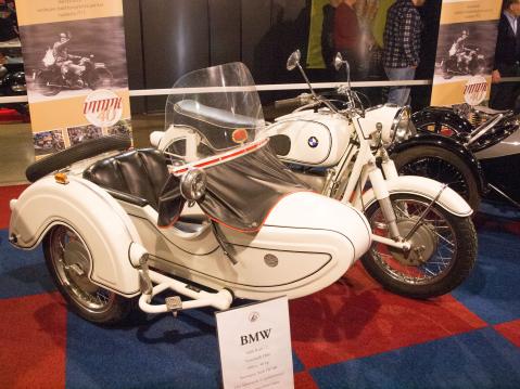 BMW R60 / 2 vuosimallia 1966.