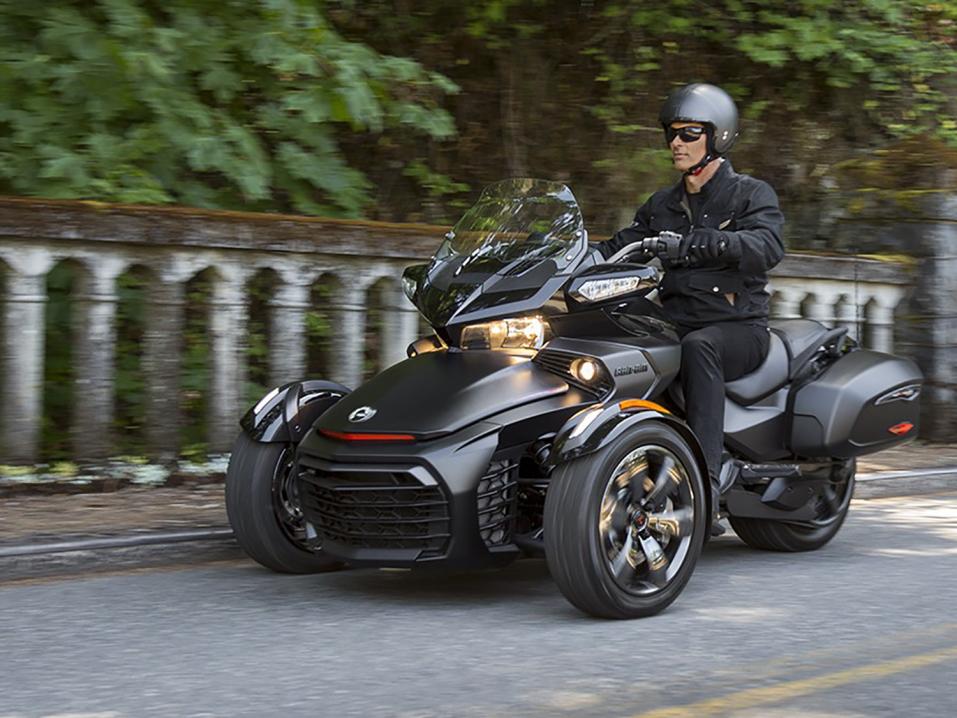 Can Am Spyder 3.