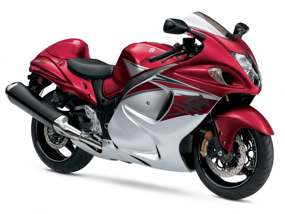 Suzuki Hayabusa vuosimallia 2016. Tämän mallin ulkoasu taitaa olla peräisin vuodelta 2008.