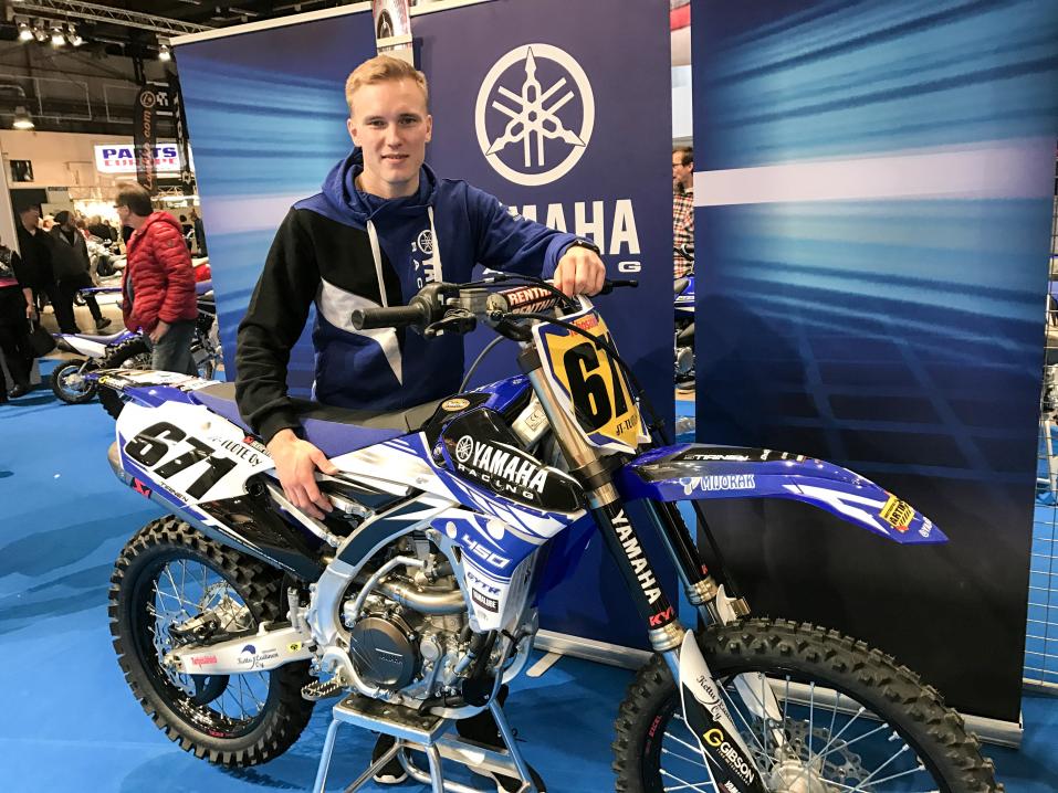 Santtu ja MX1-sarjan Yamaha.