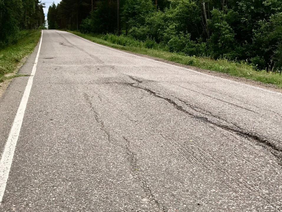 Töyssyt, jotka heittivät Mari Parviaisen nurin. Valitettavasti kuva ei tee 'oikeutta' niille, ne näyttävät matalammilta kuin todellisuudessa.