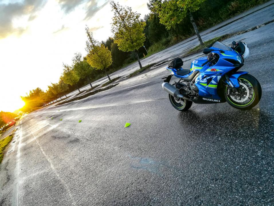 Suzuki GSX-R1000A vuosimallia 2017.