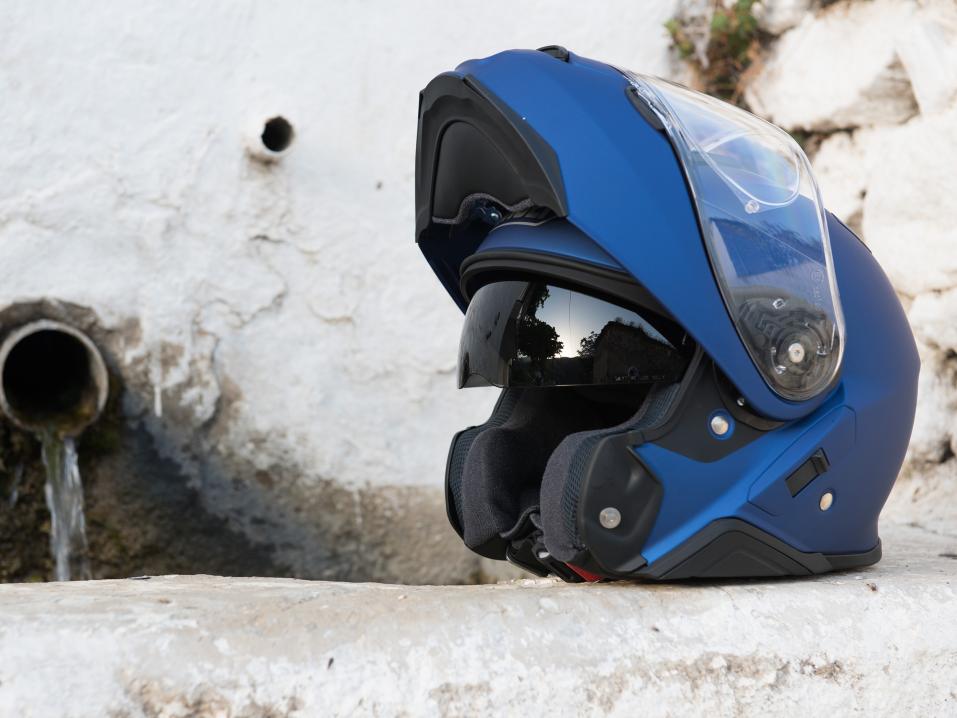 Shoei Neotec II