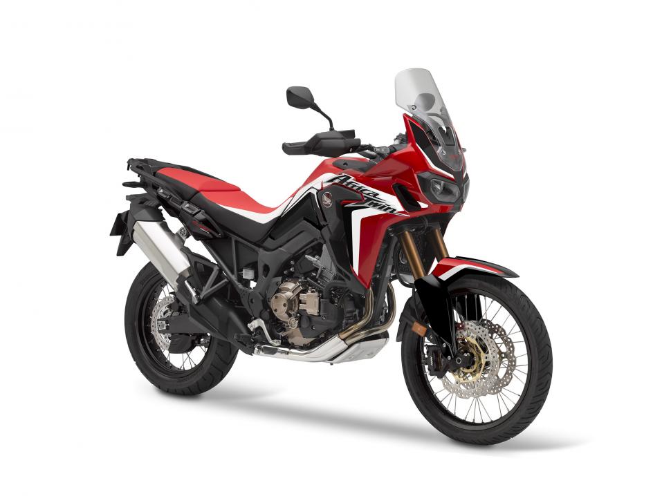 Kuvassa 'vanha' CRF1000L Africa Twin. 