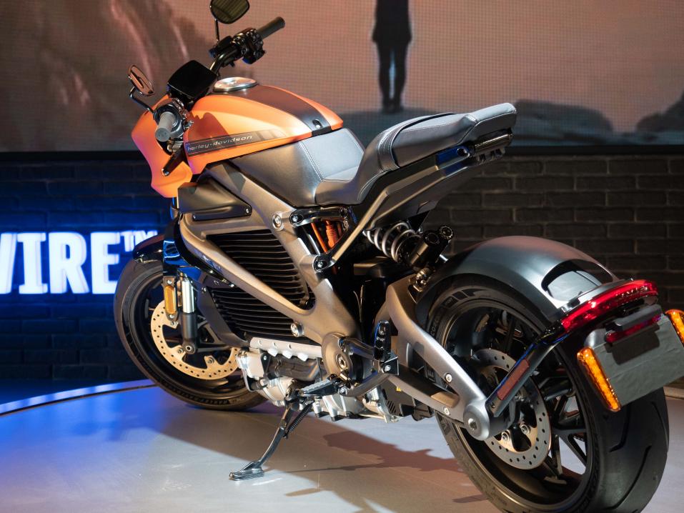 Harley-Davidson Livewiren tuotantoversio EICMA:ssa, Milanossa.