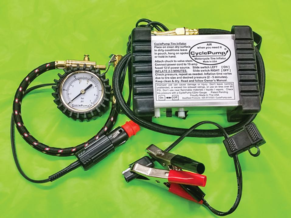 CyclePump Expedition sähköinen ilmapumppu tai kompressori varustettuna mittariosalla.