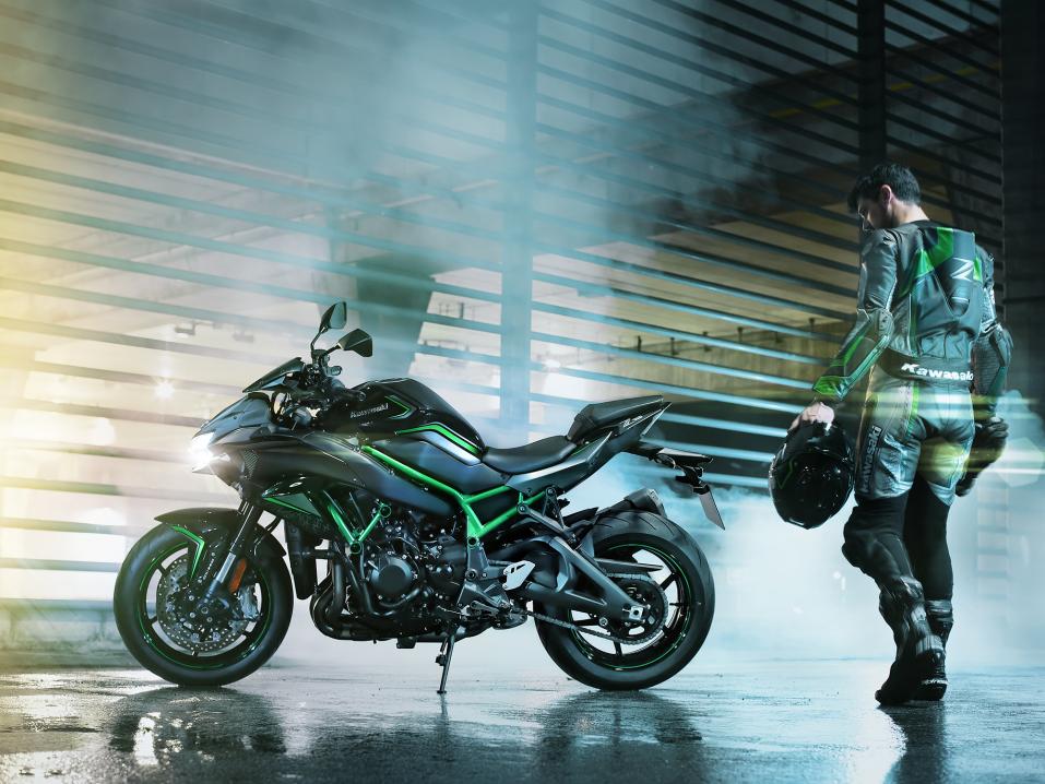 Kawasaki Z H2 vm 2020.