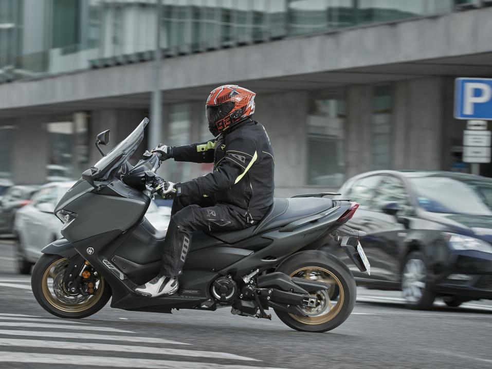 Yamaha T-Max 560. Kuva: Francesc Montero.