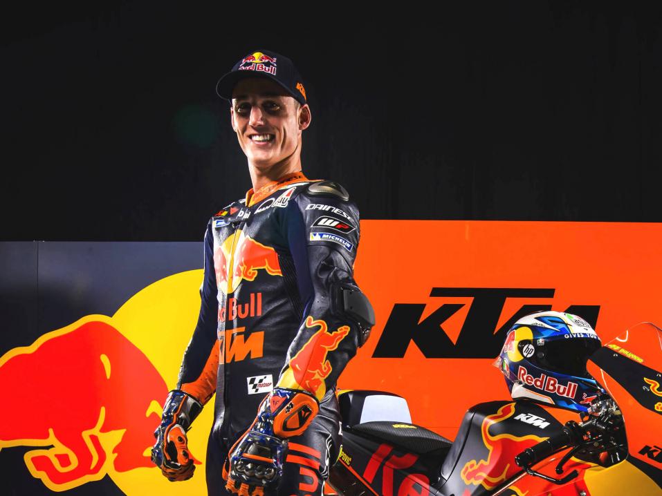 Pol Espargaro tässä vielä Red Bull KTM MotoGP Teamin väreissä 2017. Kuva KTM.