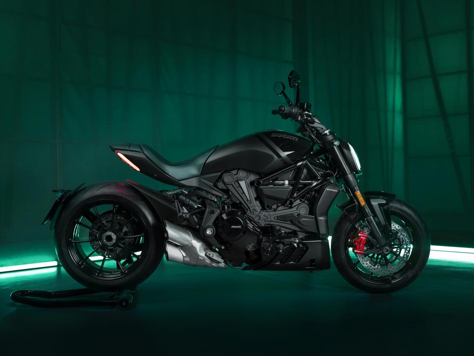 Ducati XDiavel Nera.