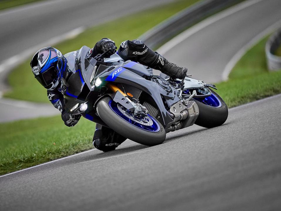 Yamaha R1M. Varattavissa netin kautta nyt.