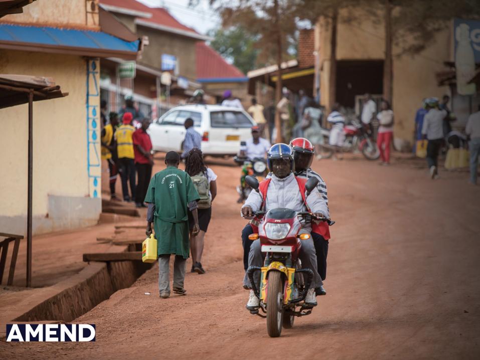 <p>Raportin mukaan toimenpiteitä tarvitaan moottoripyörien kasvavan määrän aiheuttamiin turvallisuus- ja ympäristövaikutuksiin Afrikassa.</p>