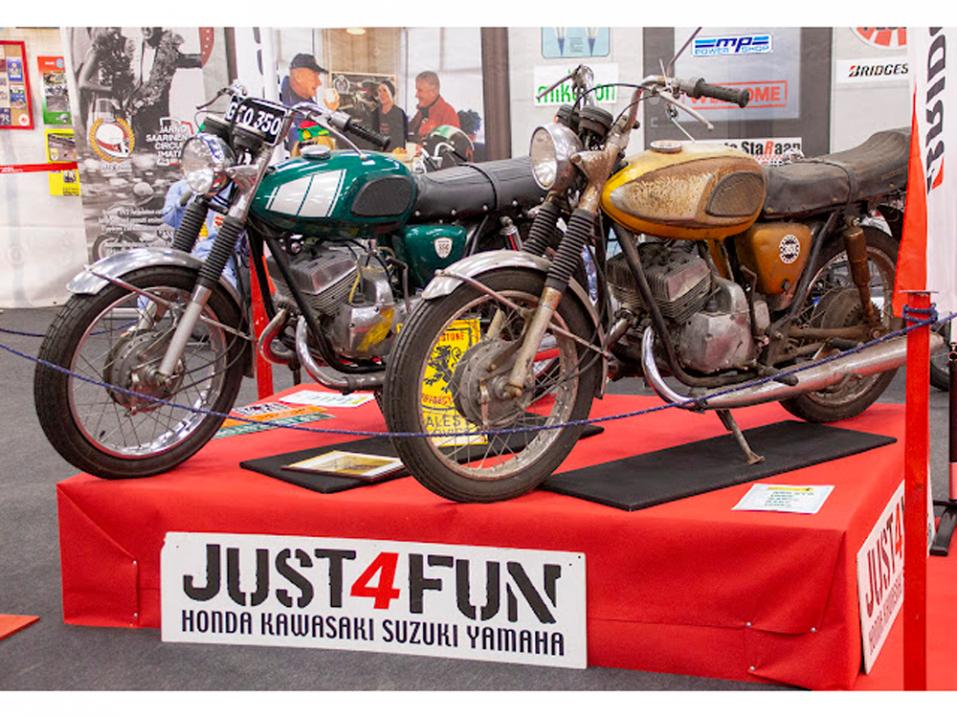 B.S. GTR 350 Japsistarojen osastolla.