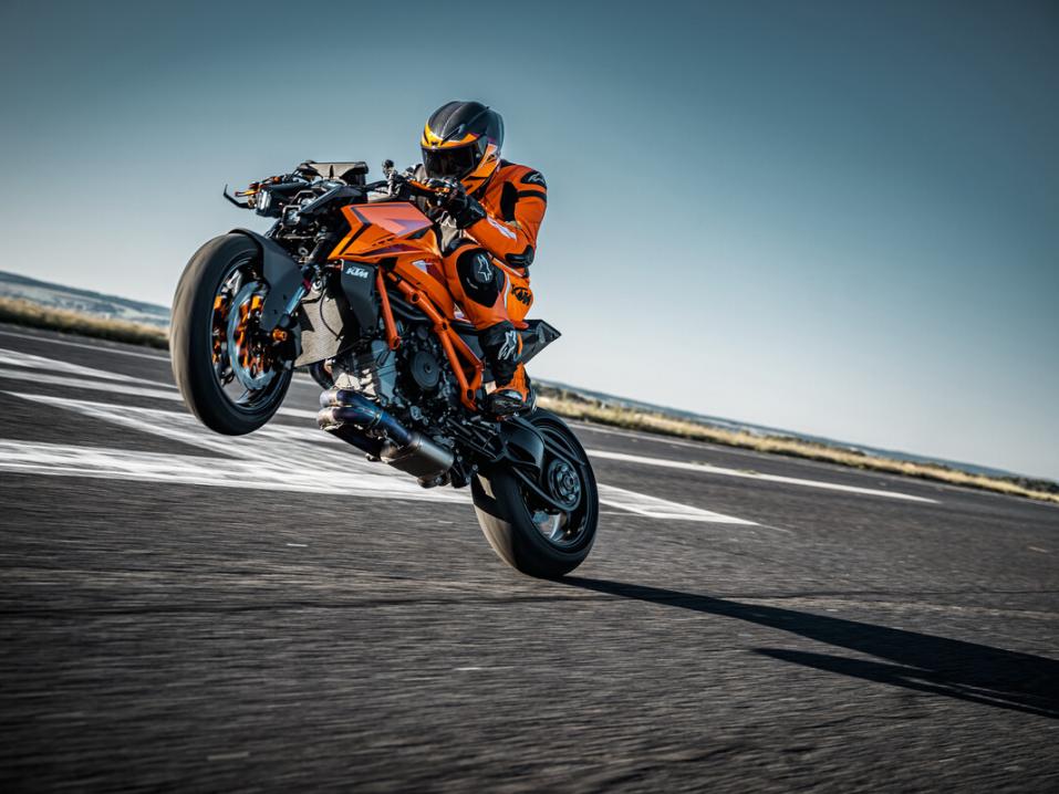 2024 KTM 1390 Super Duke R EVO.