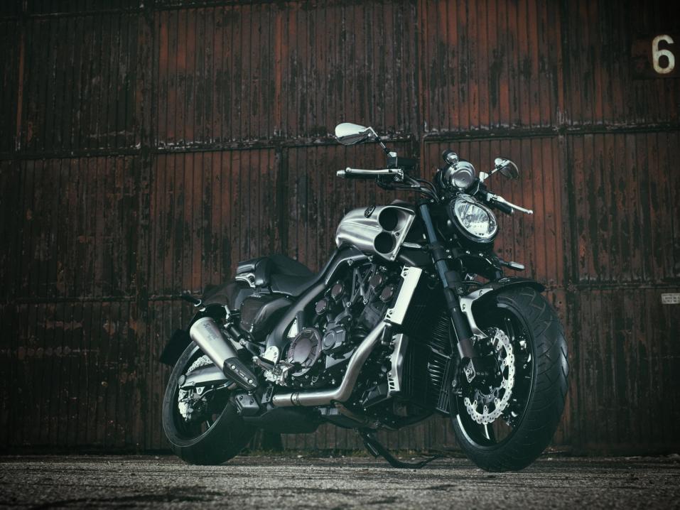 Yamaha VMAX Carbon 2015