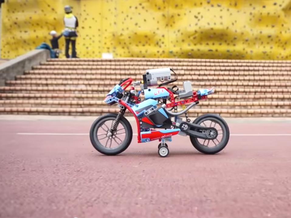 Lego Technik Street Bike