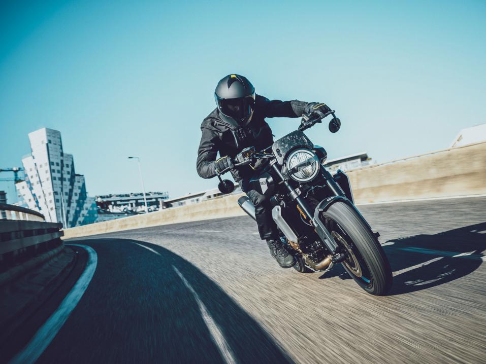 Husqvarna Svartpilen 801.