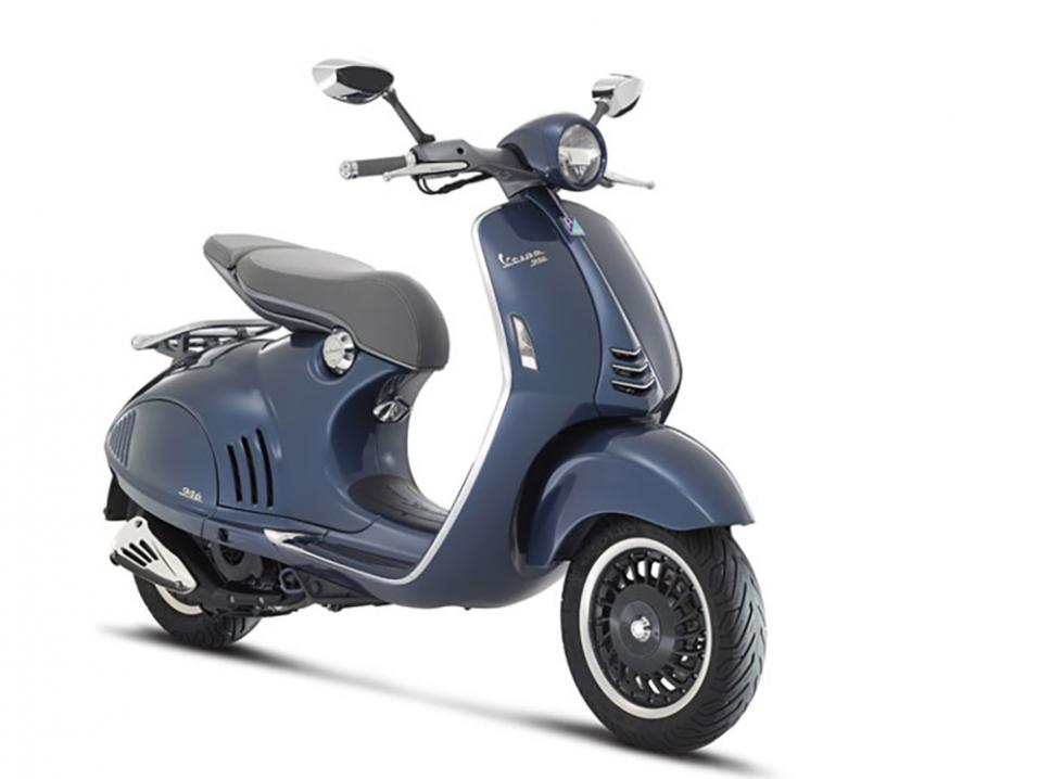 Vespa 946.