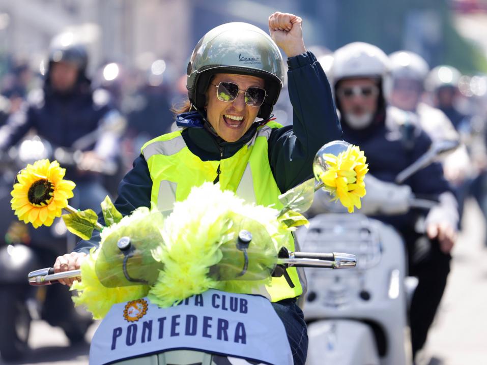 Vespa World Days -paraati Pontederassa, Italiassa 2024.