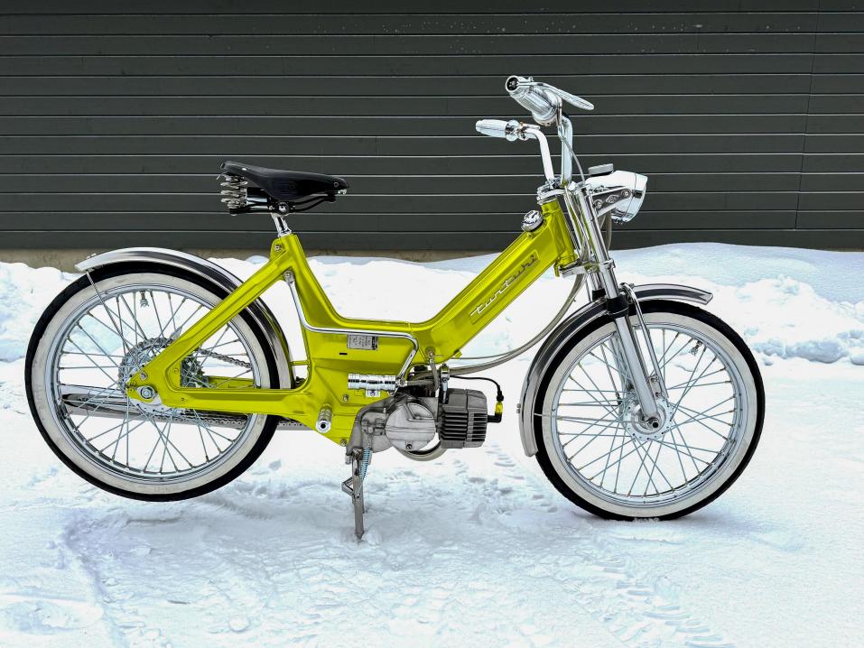 Mika Lehtosen Tunturi Mikro nykykuosissaan kromisena ja candy-lime-v&auml;rityksell&auml;.