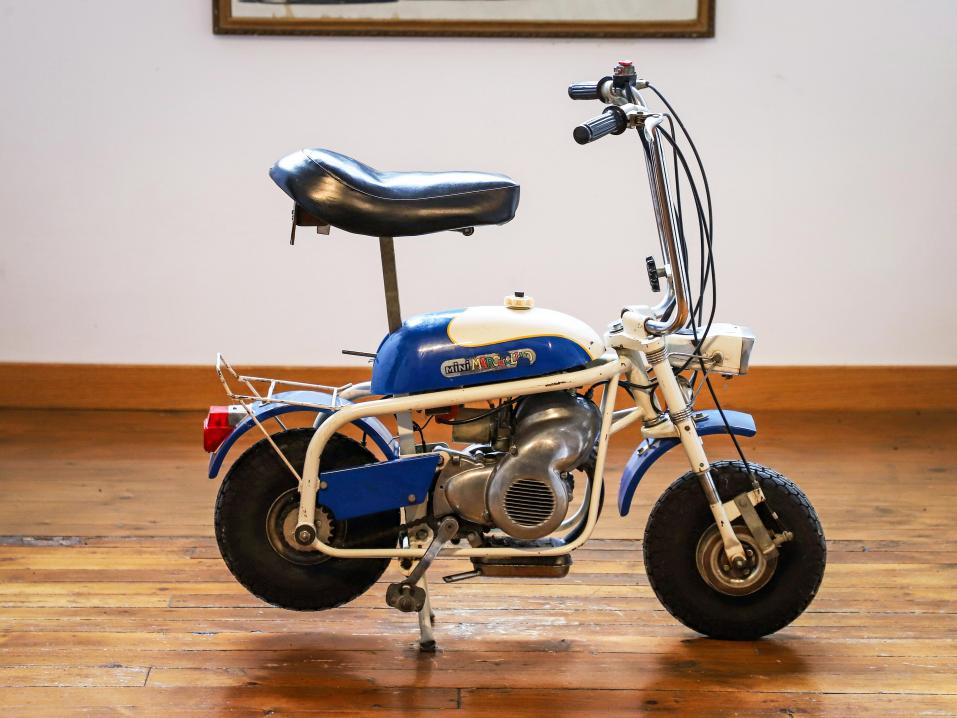 1969 Ducati Mini Marcelino S1, er&auml;&auml;nlainen aikakautensa italialais-espanjalainen Mini Monkey.