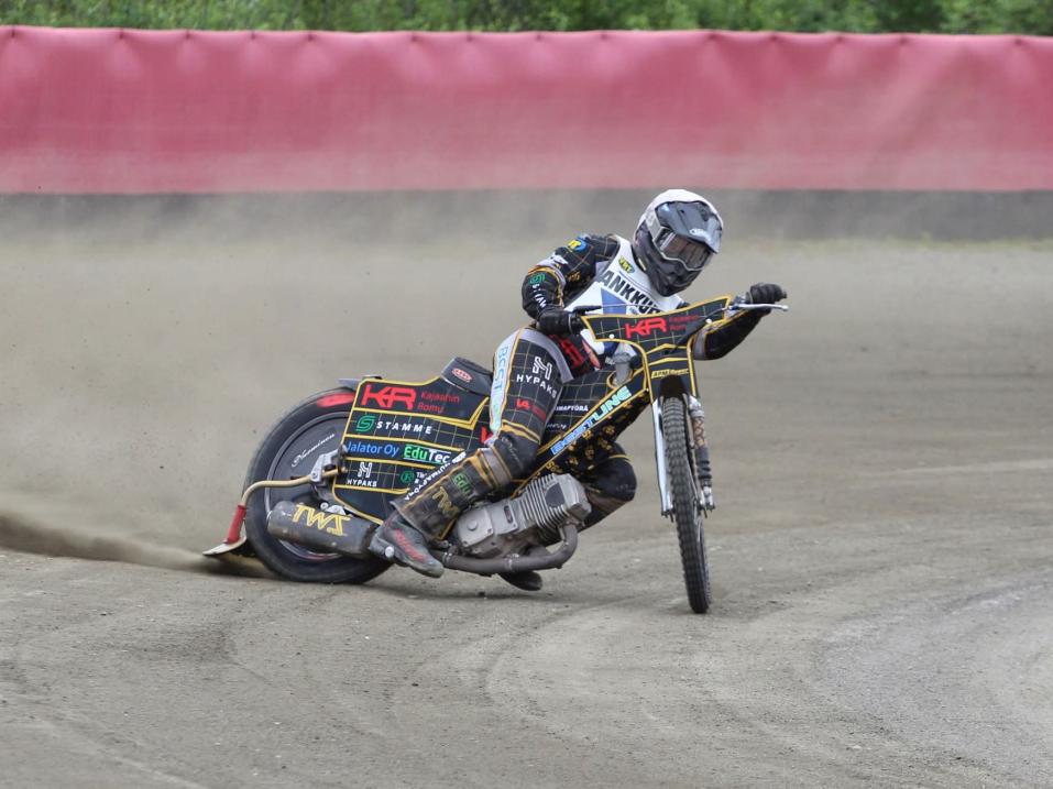 Jesse Mustonen. Kuva Matias Hirsim&auml;ki.