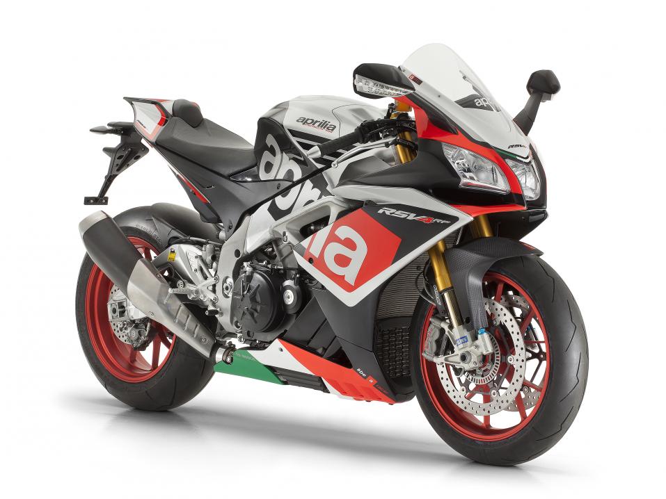 Aprilia RSV4 RF vuosimallia 2015.