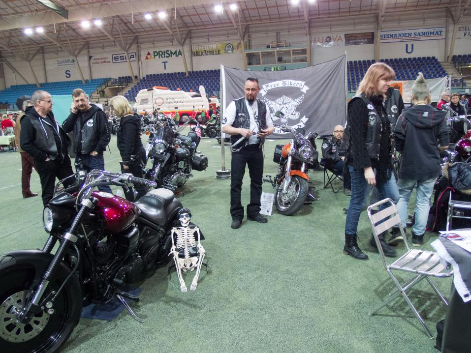 Custom Bikers Finlandin ensimmäinen isompi esilletulo Seinäjoki Areenalla.