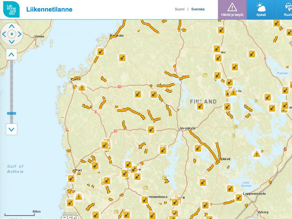 Liikennetilanne-palvelusta saat tiedot tietöistä ja liikennehäiriöistä.