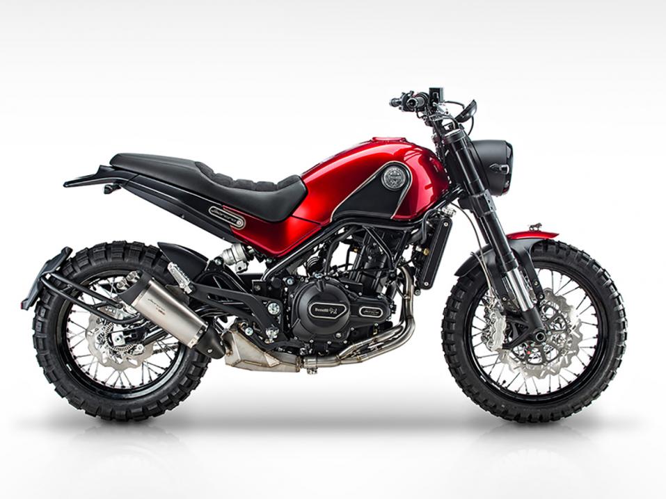 Benelli Leoncino Scrambler.