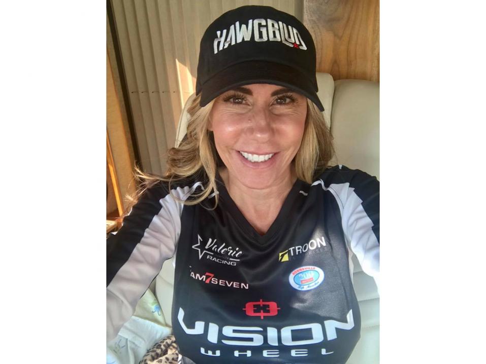 Maailman nopein naismoottoripyöräilijä Valerie Thompson.