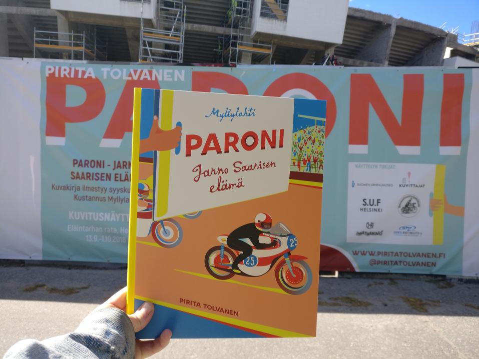 Tässä se on, suomalaisen maailmanmestarin Jarno 'Paroni' Saarisen elämäkerta. Muistakaa myös ulkoilmanäyttely, joka on avoinna 1.10. saakka.