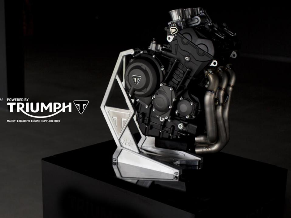 Triumphin uusi Moto2-käyttöön suunniteltu kisamoottori.