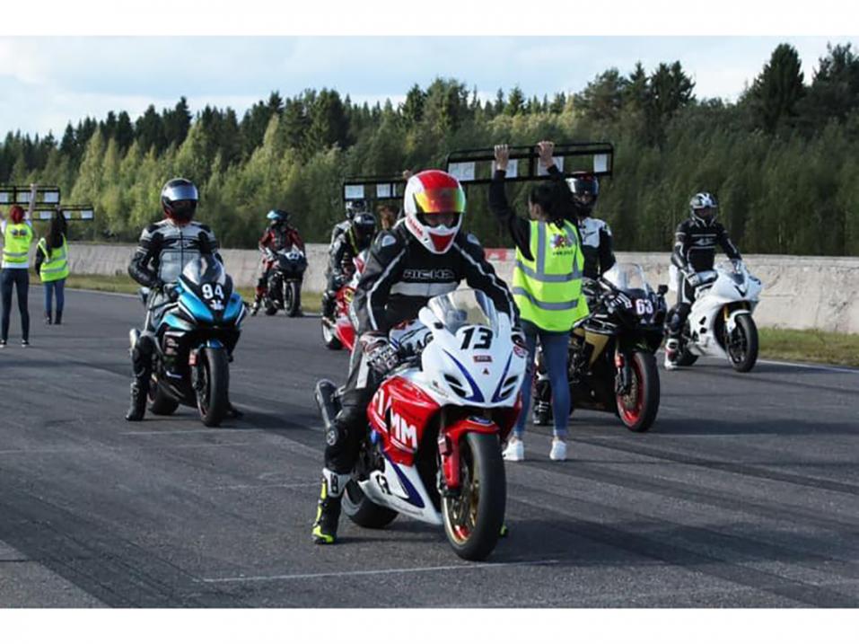 Myös suomalaisessa Road Racingissa on tiedossa rahapalkintoja kotimaan kisoissa.