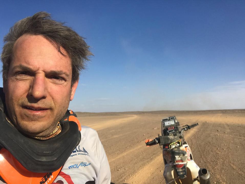 Cesare Zacchetti osallistuu 2021 Dakar-Ralliin ja katsojilla on mahdollisuus seurata hänen etenemistään livenä. Hän on luvannut myös kommentoida katsojien kysymyksiä.