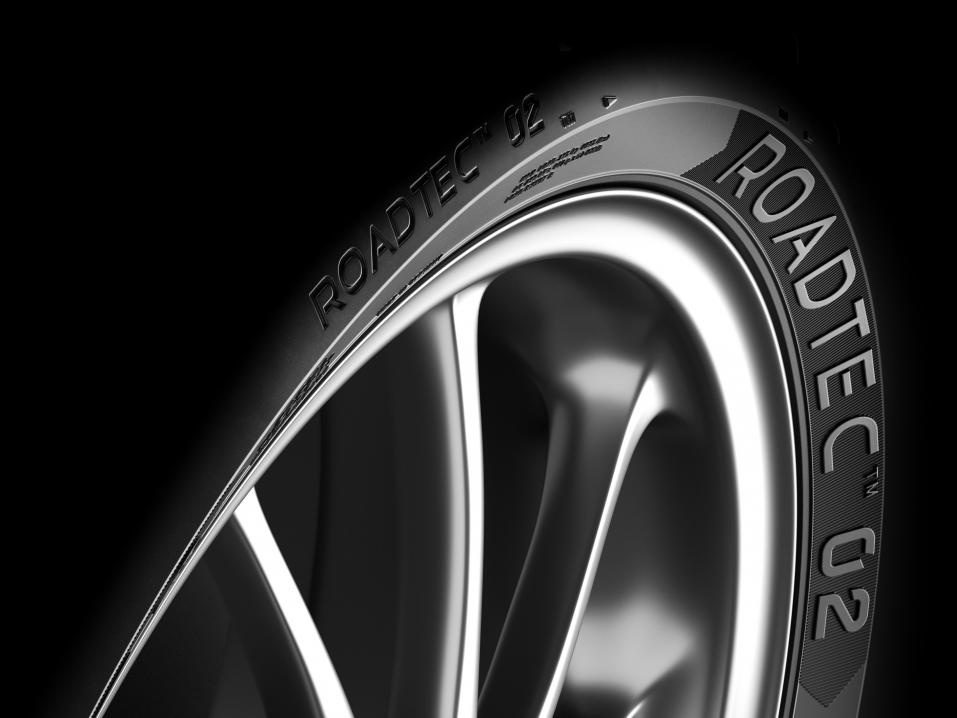 Metzeleriltä tulee uusi Roadtec 2 -sport touring -rengas myyntiin ensi vuoden alkupuolella.