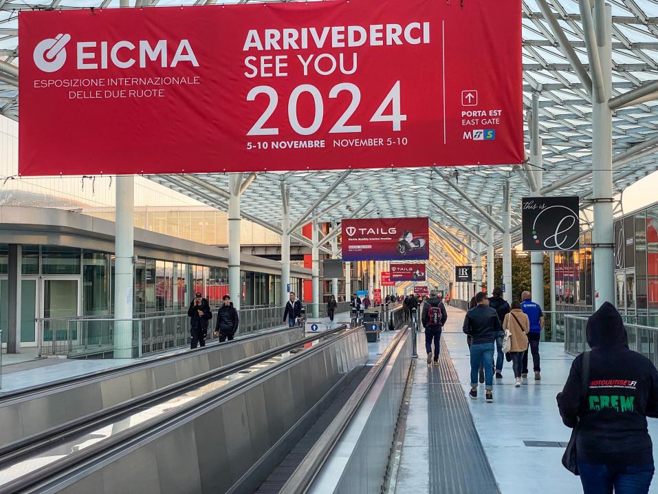 Arrivederci, EICMA ja Milano. Seuraavan kerran messut Fiera Milano Rho'ssa vuoden 2024 marraskuussa.