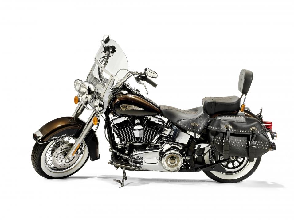 Paavi Benedictuksen Harley-Davidson 1,690cc FLSTC 103 Heritage Softail Classic.