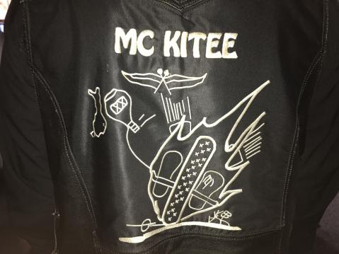 MC Kitee.