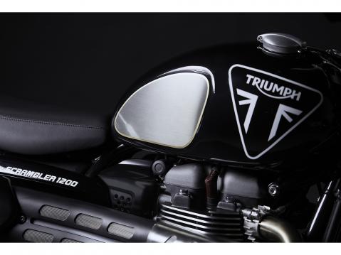 Triumph limited edition Scrambler 1200 Bond Edition. Kuva: Grant Evans.